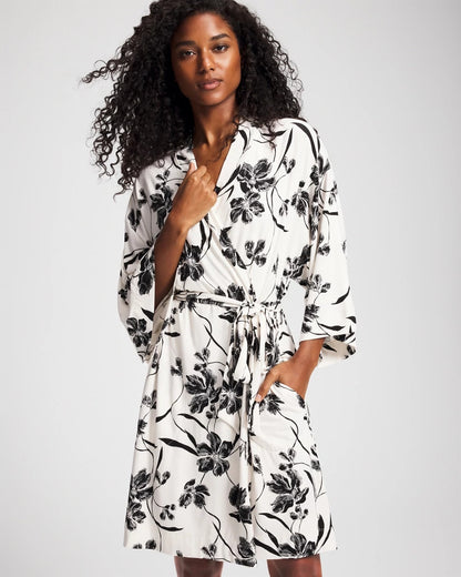 REFLECTION BLOOMS CHAMP Short Robe