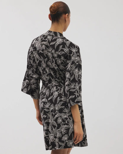 PLUMERIA BLOOMS BLK CH Short Robe