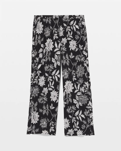 MEANDERING GARDEN BLACK Cropped Pajama Pants