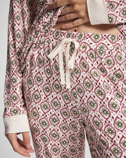 PATTERNED PIECES CHAMP Banded Ankle Pajama Pant
