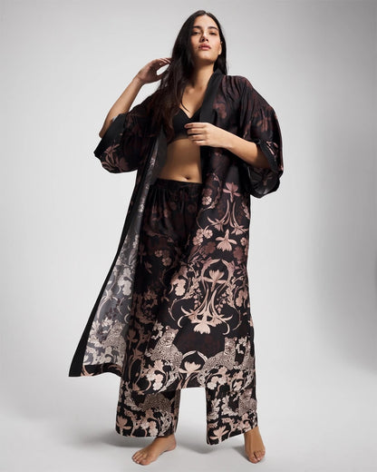 SAVANNA DAMASK BDR Long Robe