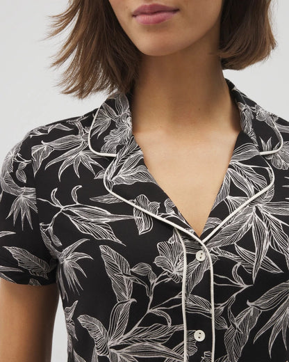 PLUMERIA BLOOMS BLK CH Piped Short Sleeve Notch Collar Pajama Top