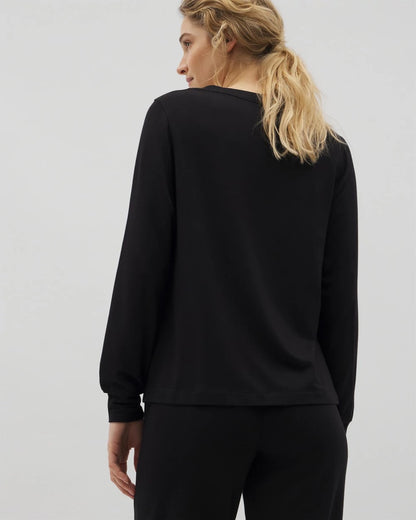 BLACK Long-Sleeve V-Neck Pajama Top
