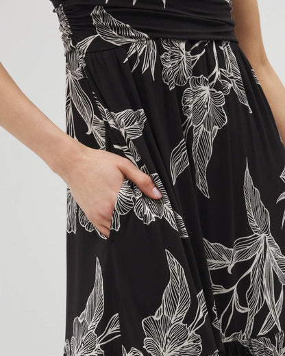 PLUMERIA BLOOMS GRAND BLK Goddess Tiered Maxi Dress