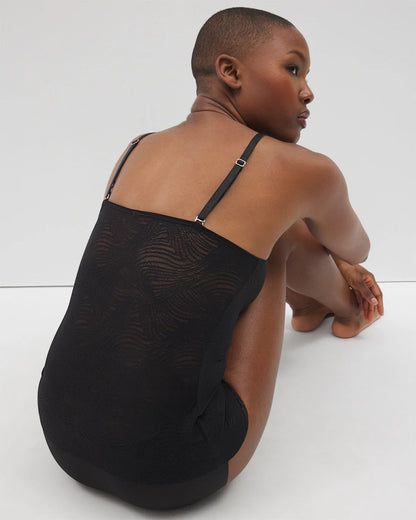BLACK Lightweight Smoothing Lace Cami