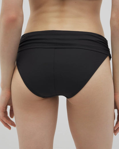 BLACK Kore Sarong Hipster