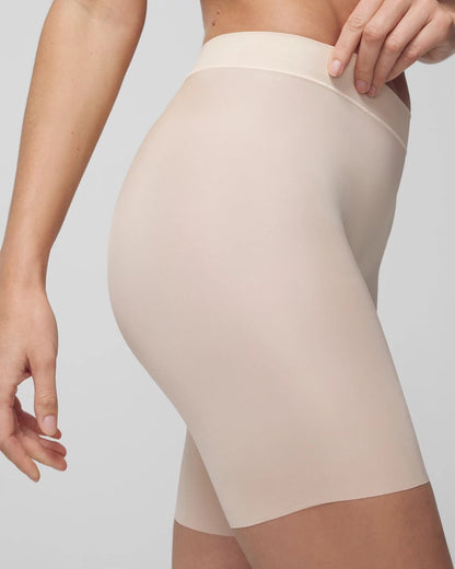 PALE SAND Lightweight Smoothing Short
